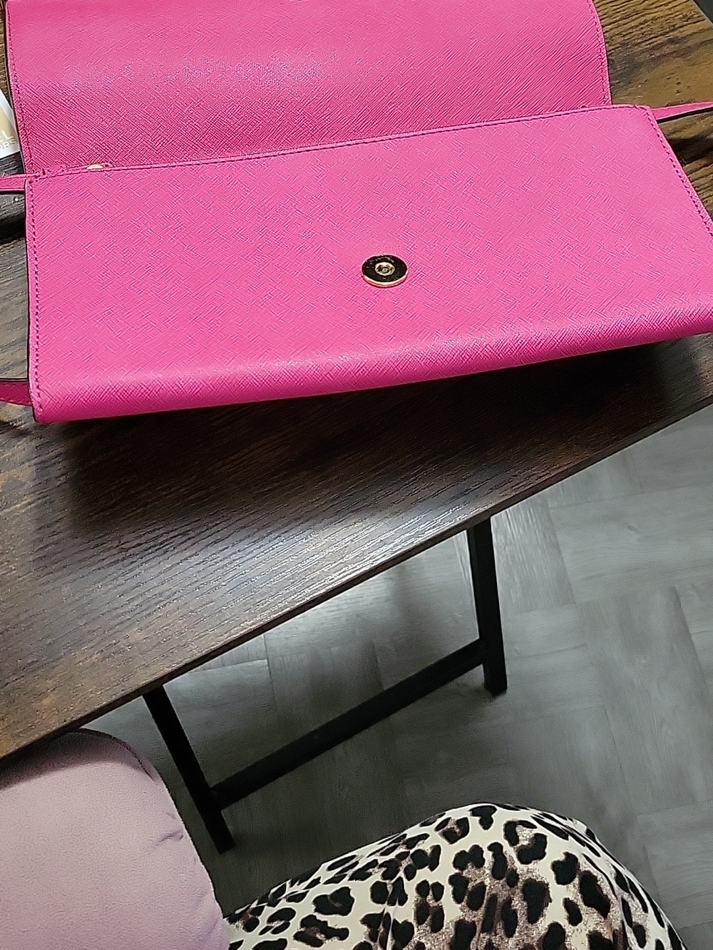 Michael Kors Pink Leather Crossbody Clutch - Picture 3 of 8